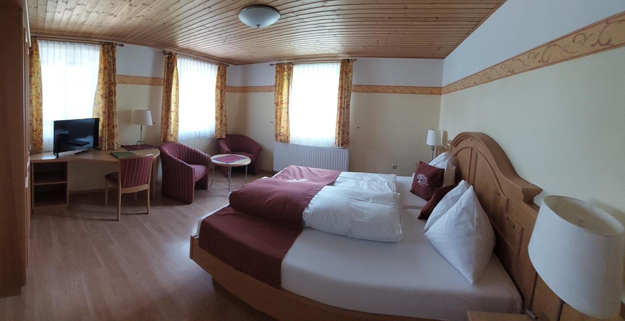 Landhotel Waldmühle Sankt Georgen im Attergau Exterior foto