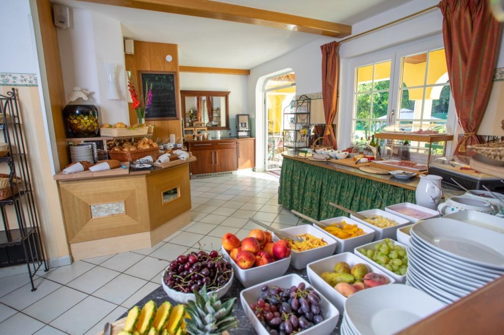Landhotel Waldmühle Sankt Georgen im Attergau Exterior foto